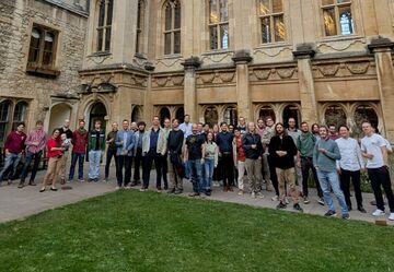 OxDNAworkshop Brasenose.jpg